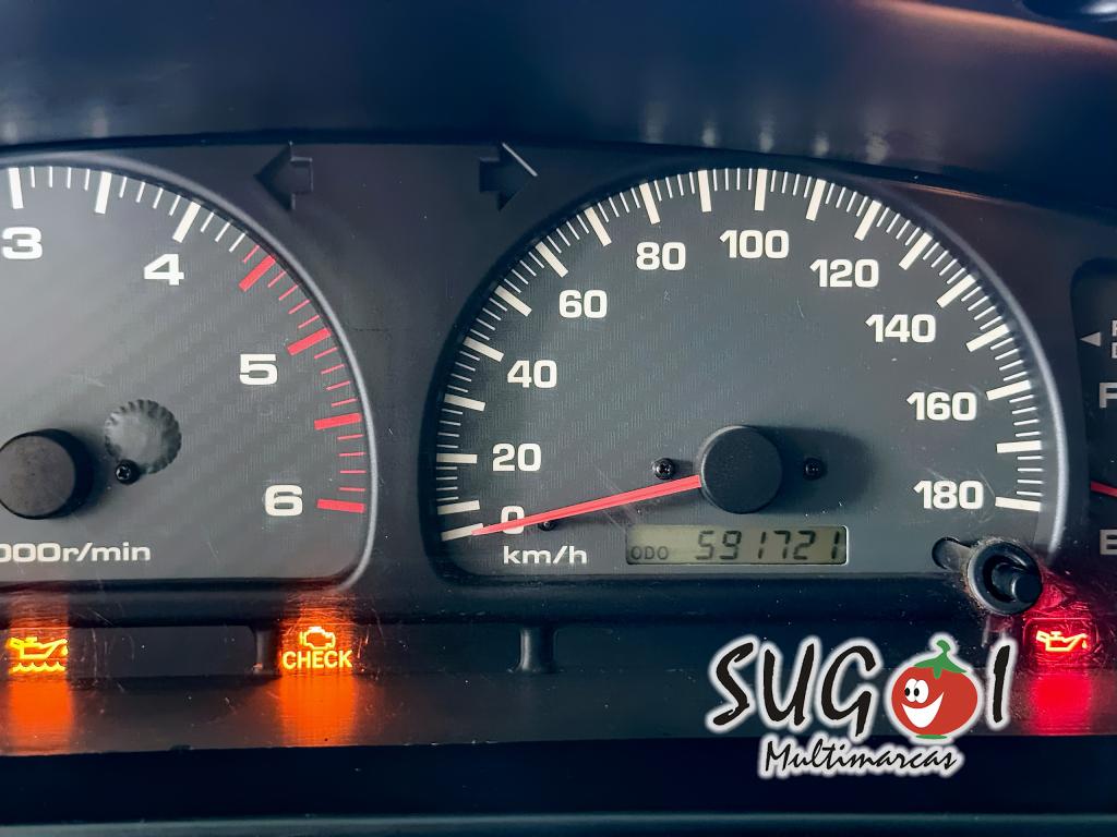 TOYOTA Hilux SW4 - Foto