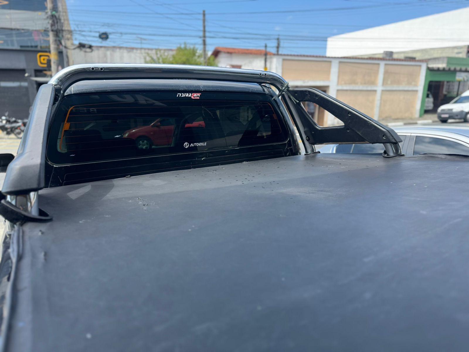 TOYOTA Hilux SW4 - Foto