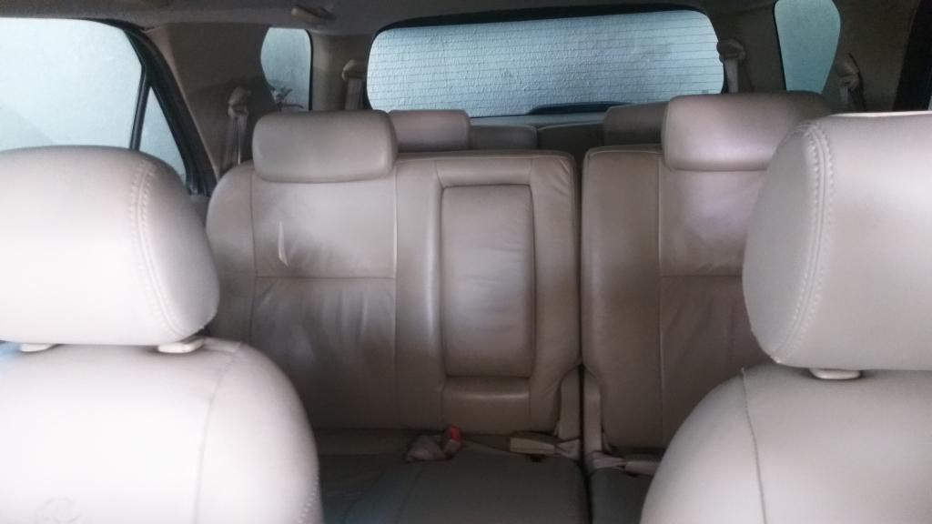 TOYOTA Hilux SW4 - Foto