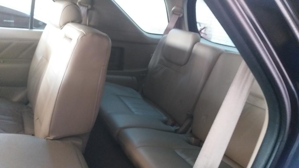 TOYOTA Hilux SW4 - Foto