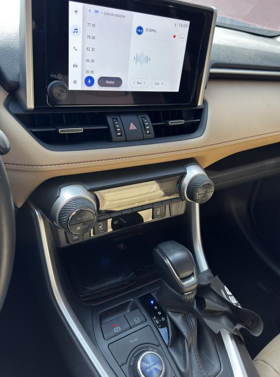 TOYOTA RAV 4 - Foto