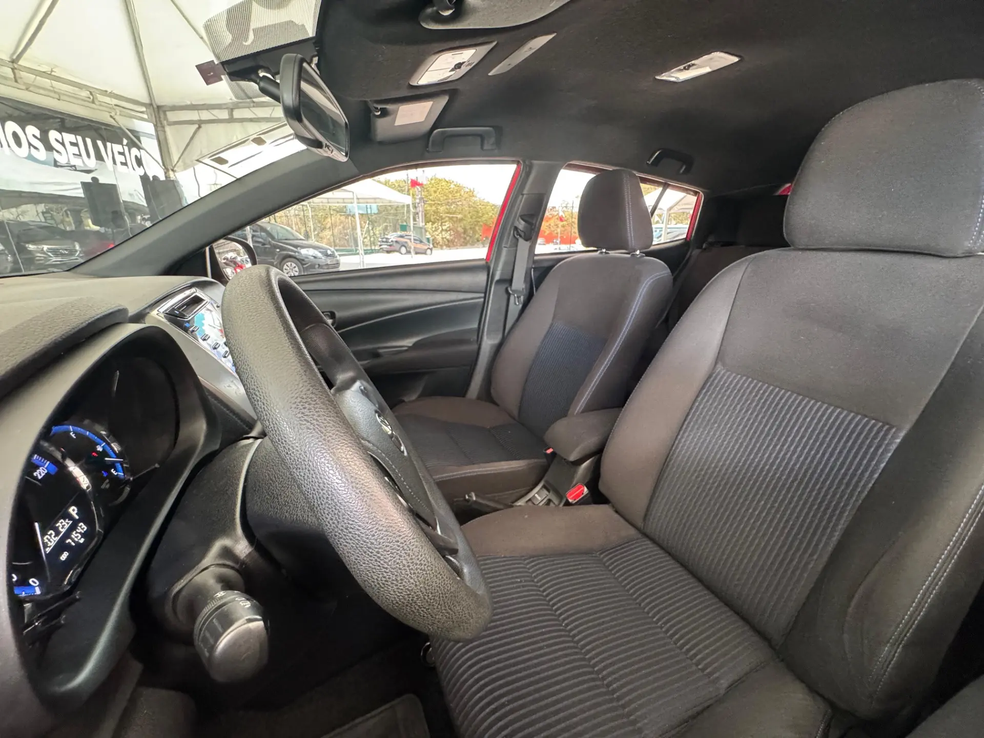 TOYOTA Yaris Hatch - Foto