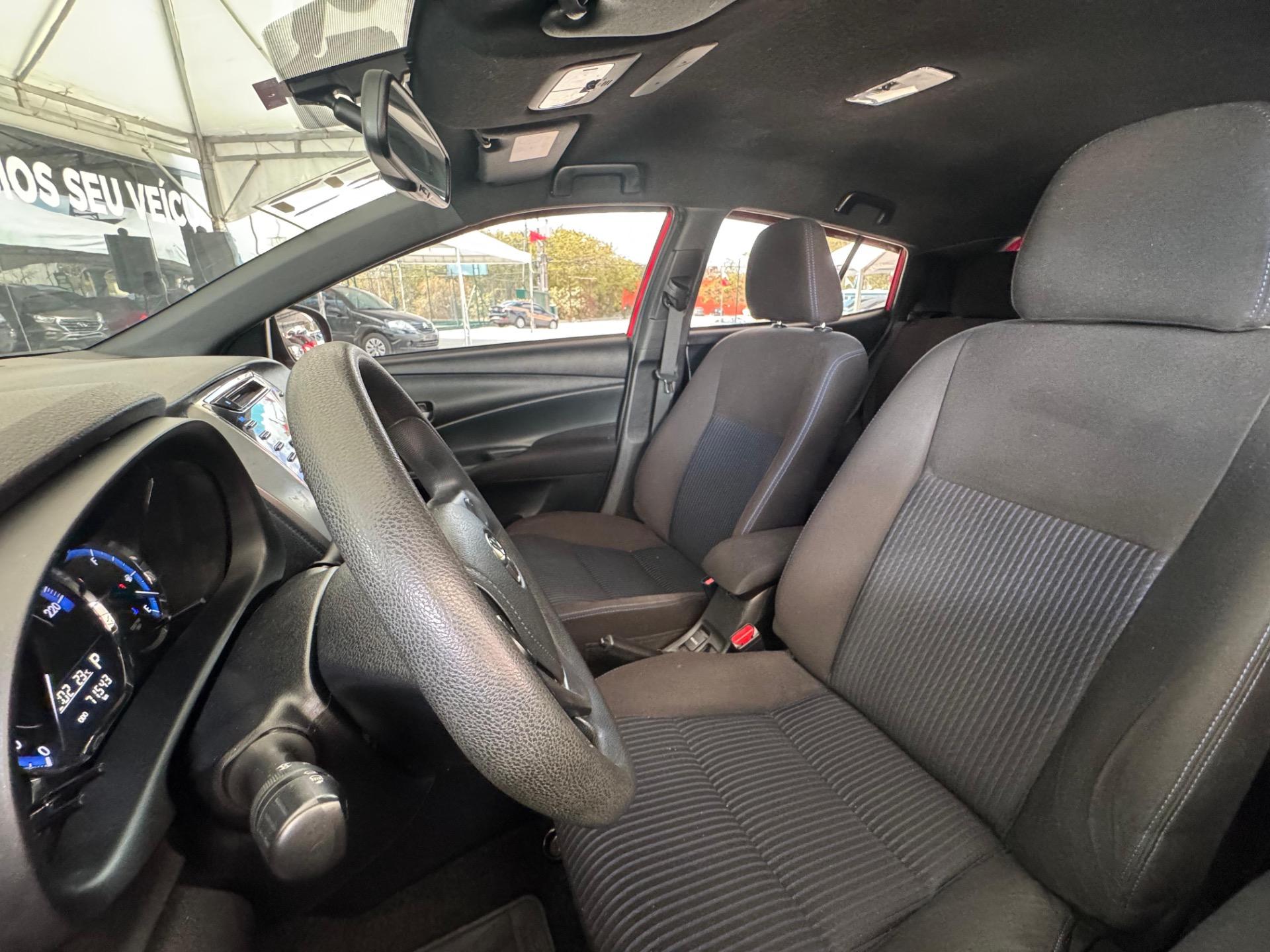 TOYOTA Yaris Hatch - Foto