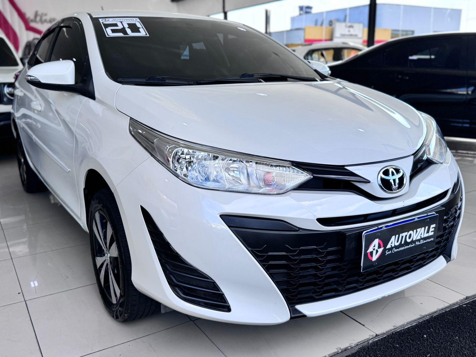 TOYOTA Yaris Hatch