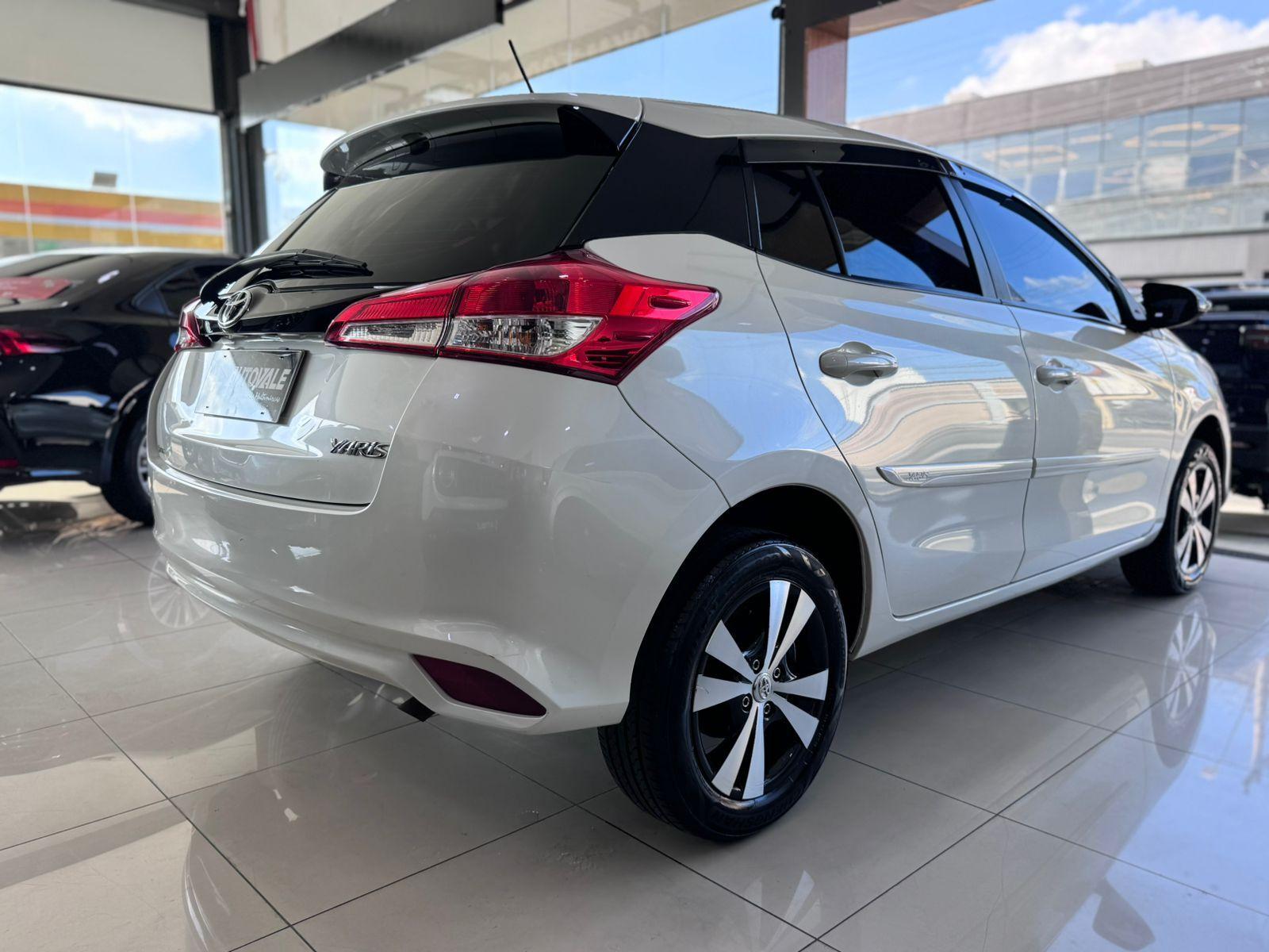 TOYOTA Yaris Hatch - Foto