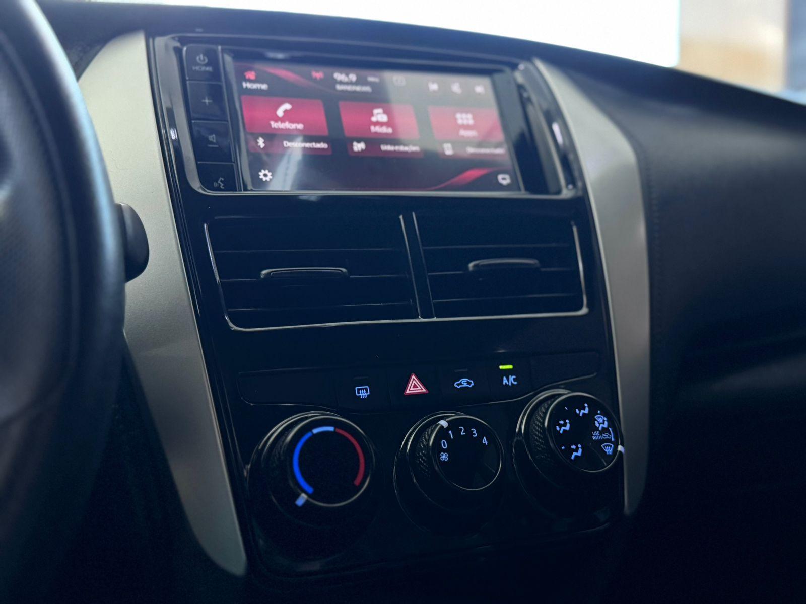 TOYOTA Yaris Hatch - Foto