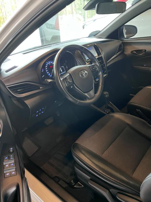 TOYOTA Yaris Hatch - Foto