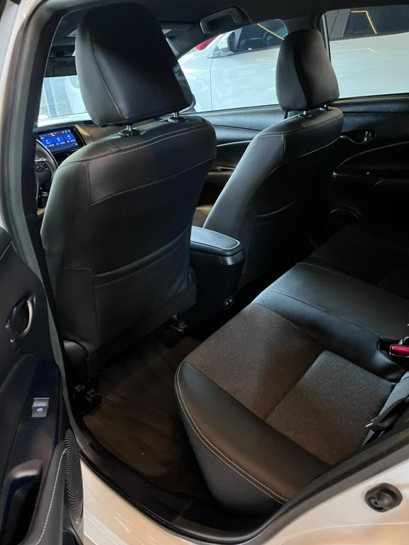 TOYOTA Yaris Hatch - Foto