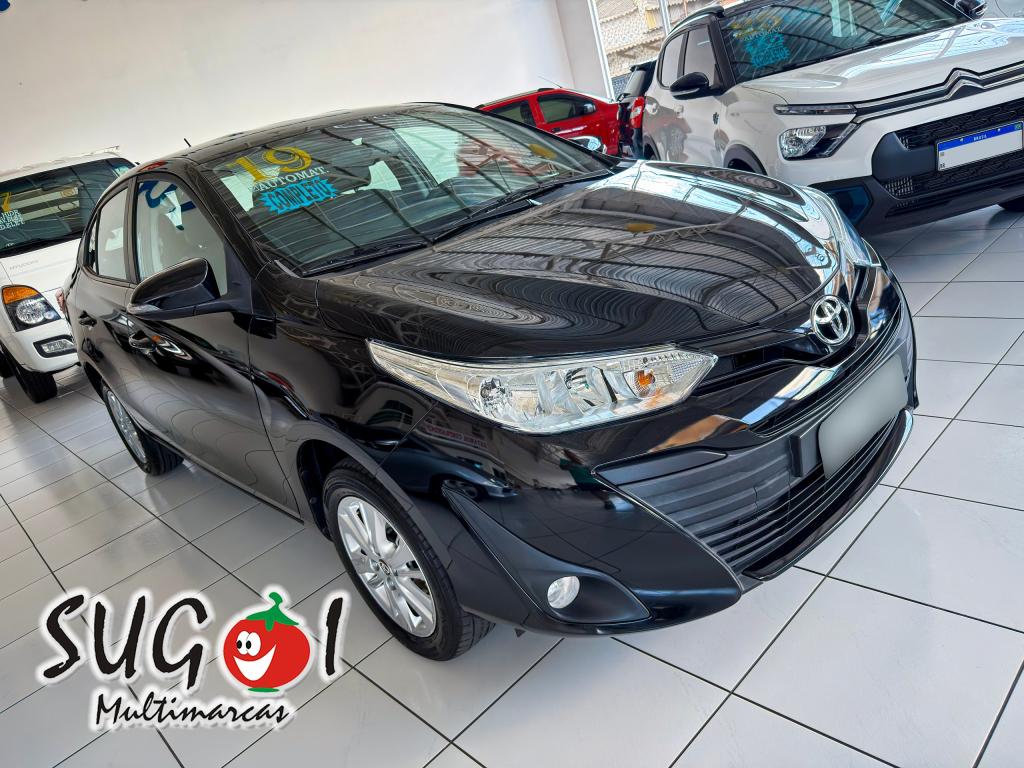 TOYOTA Yaris Sedan - Foto