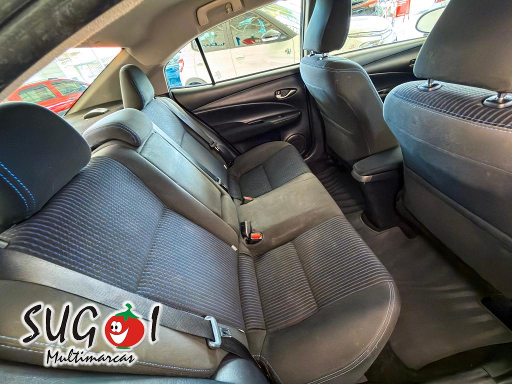 TOYOTA Yaris Sedan - Foto