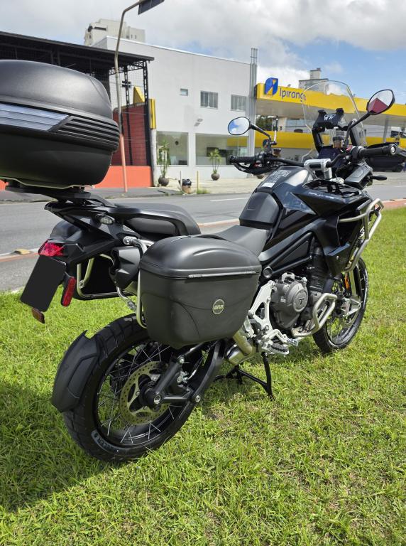 TRIUMPH Tiger 1200 - Foto