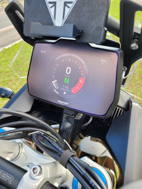 TRIUMPH Tiger 900 - Foto