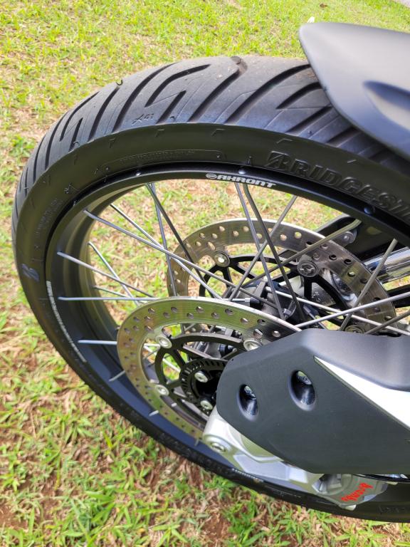 TRIUMPH Tiger 900 - Foto