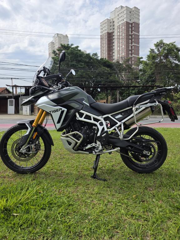 TRIUMPH Tiger 900 - Foto