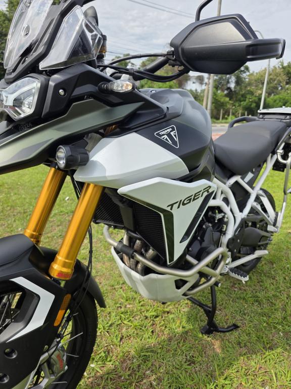 TRIUMPH Tiger 900 - Foto