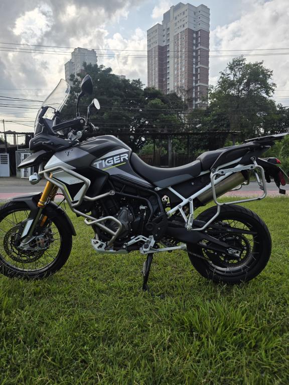 TRIUMPH Tiger 900 - Foto