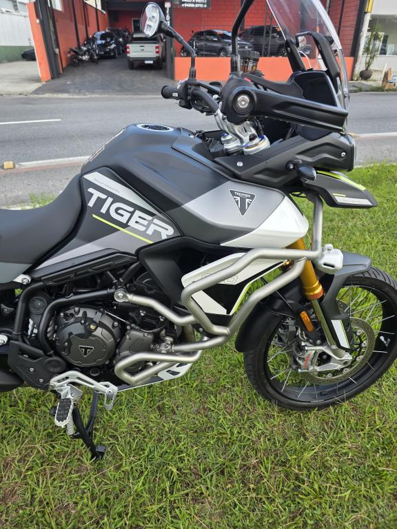 TRIUMPH Tiger 900 - Foto