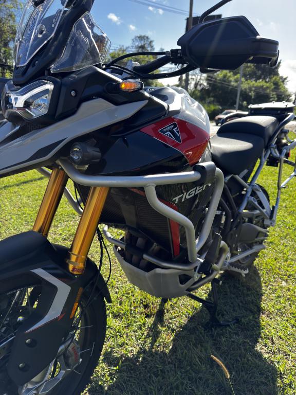 TRIUMPH Tiger 900 - Foto
