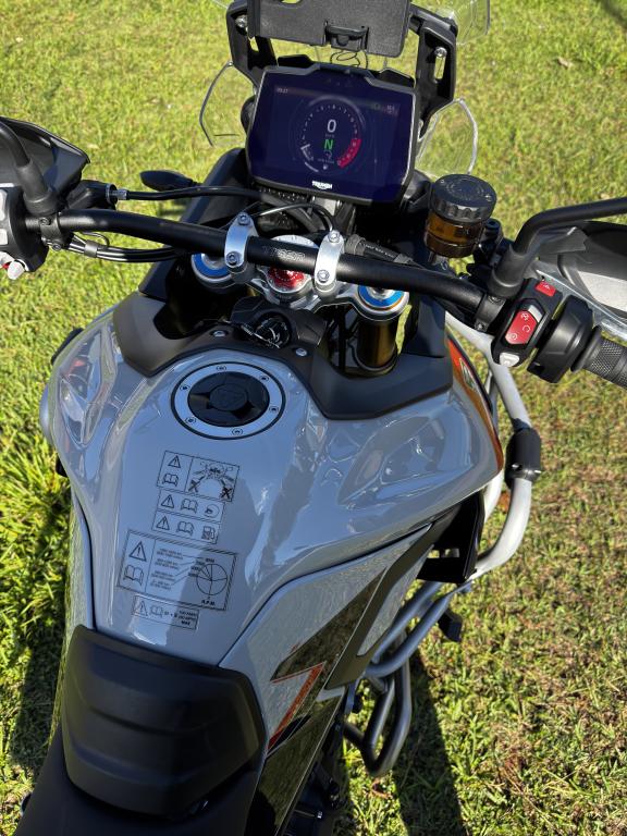 TRIUMPH Tiger 900 - Foto