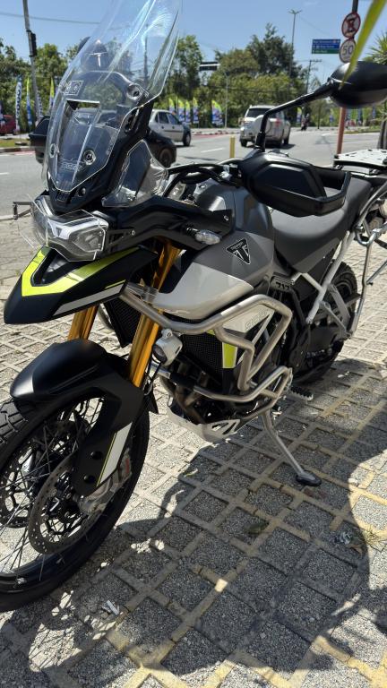 TRIUMPH Tiger 900 - Foto