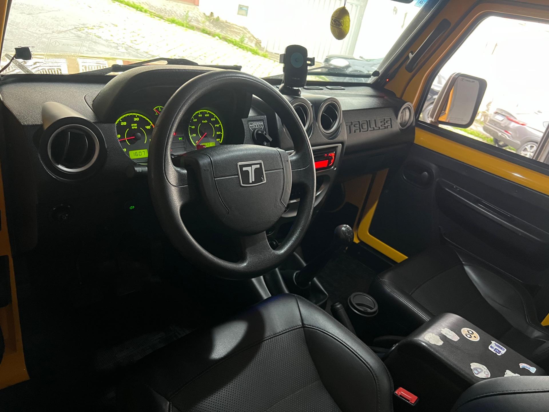 TROLLER T4 - Foto
