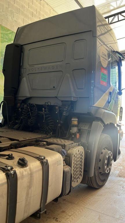 VOLKSWAGEN 19-360 - Foto