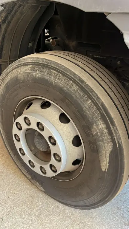 VOLKSWAGEN 19-360 - Foto