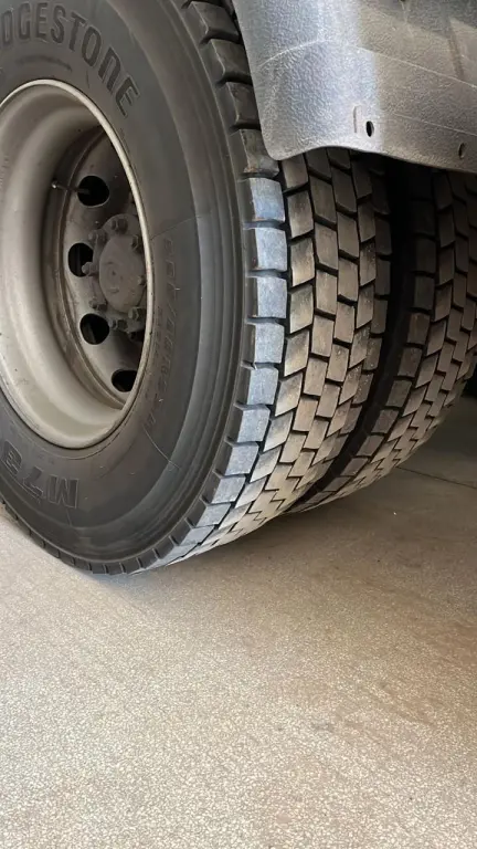 VOLKSWAGEN 19-360 - Foto