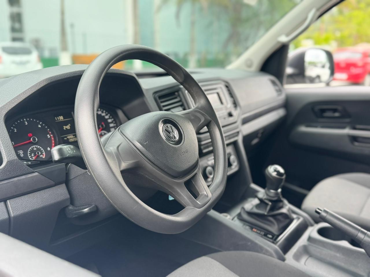 VOLKSWAGEN Amarok - Foto