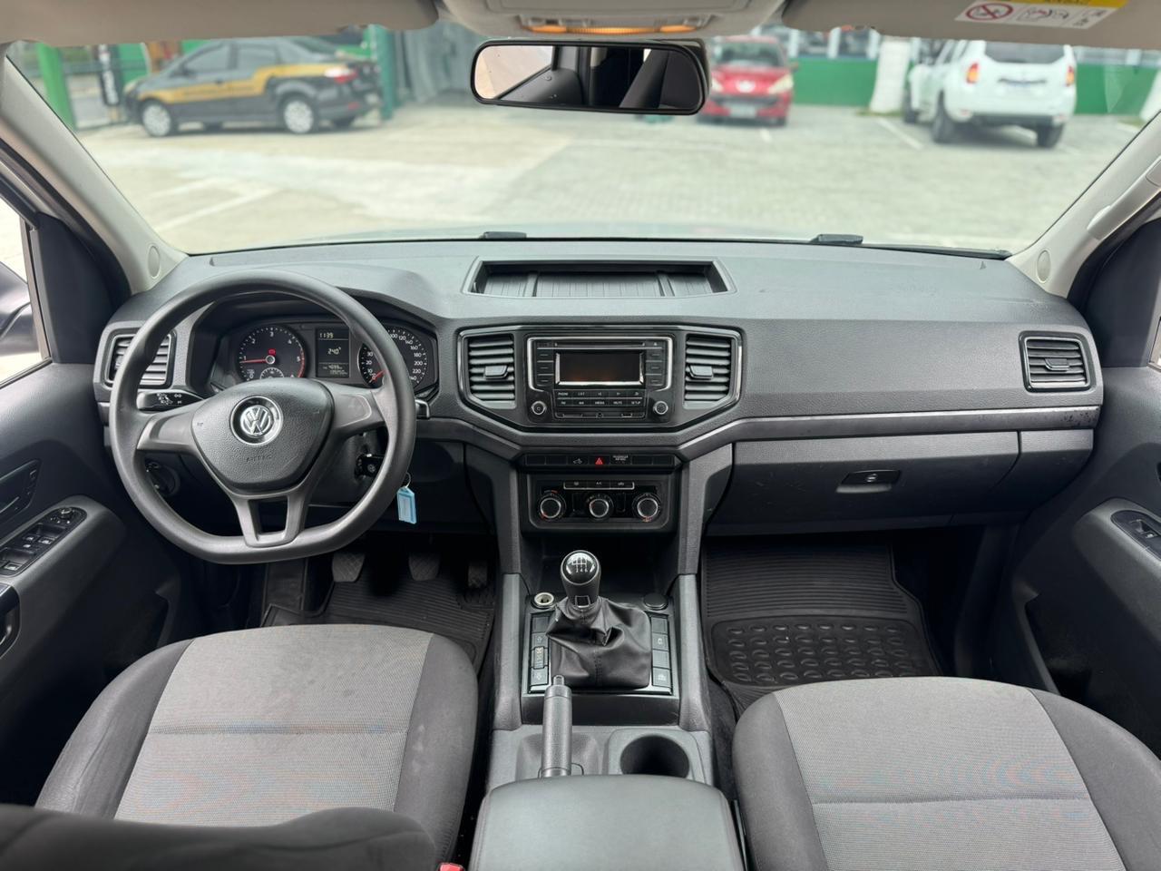 VOLKSWAGEN Amarok - Foto