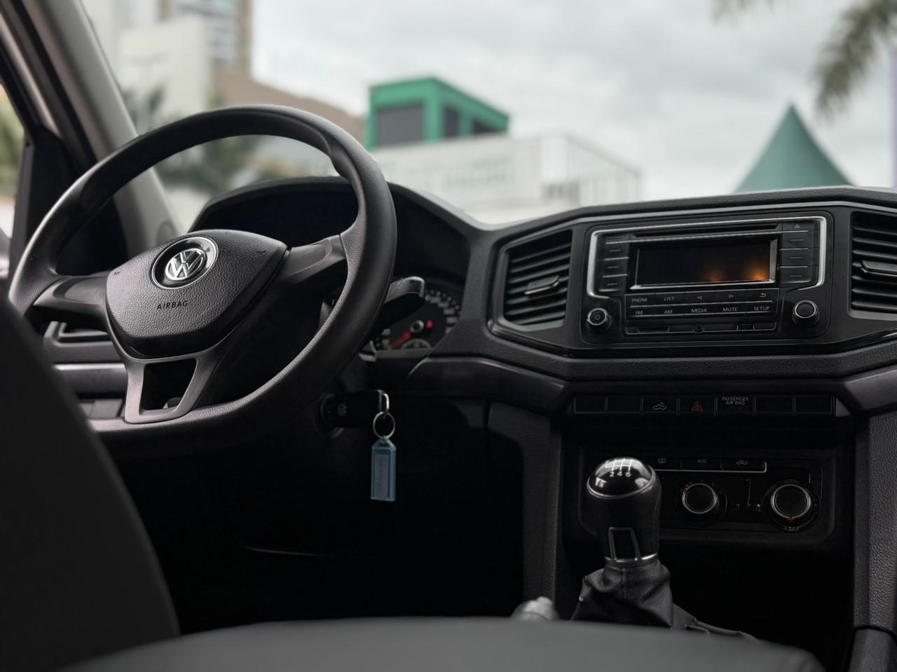 VOLKSWAGEN Amarok - Foto