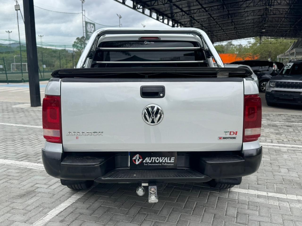 VOLKSWAGEN Amarok - Foto