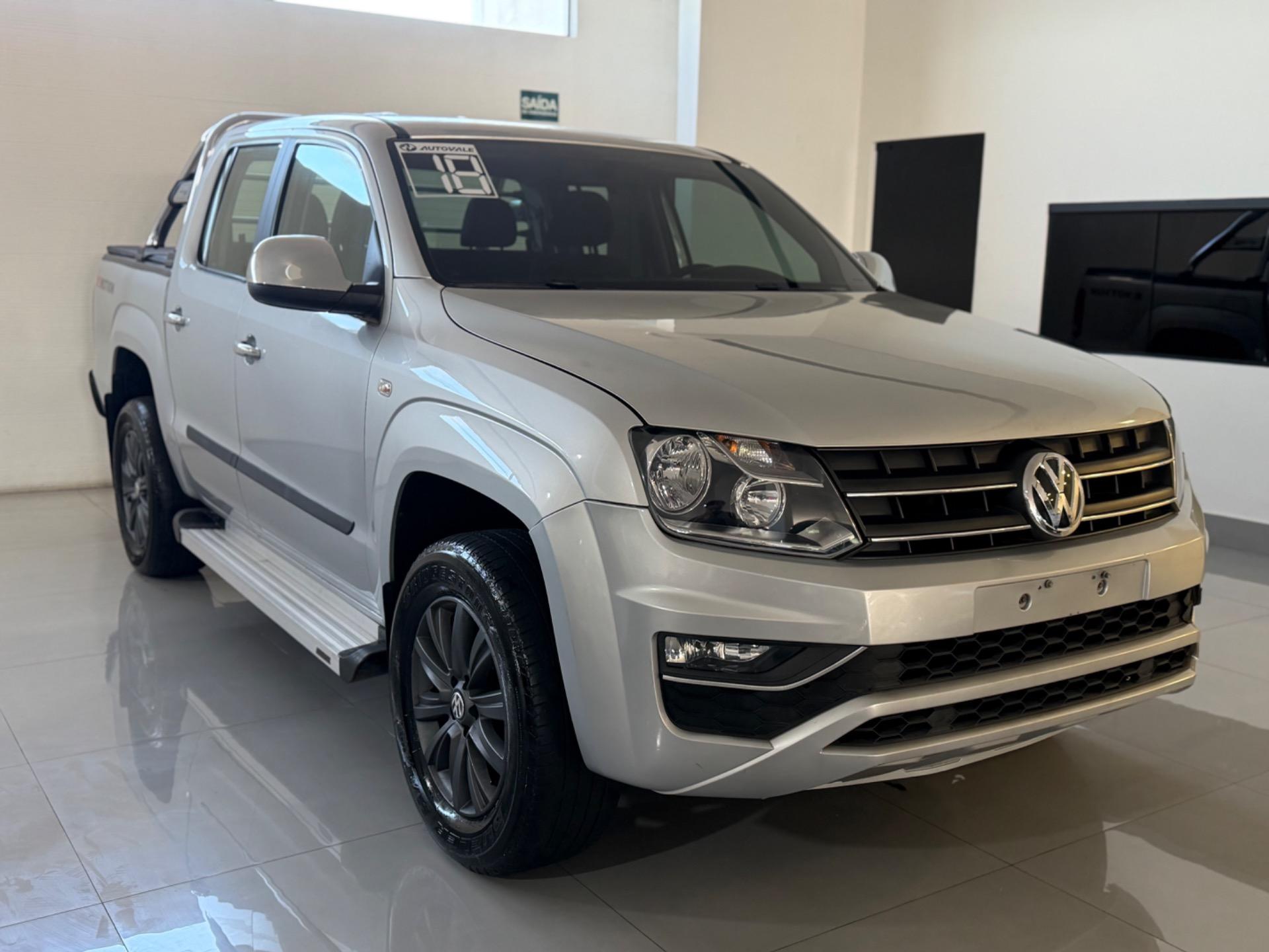 VOLKSWAGEN Amarok - Foto