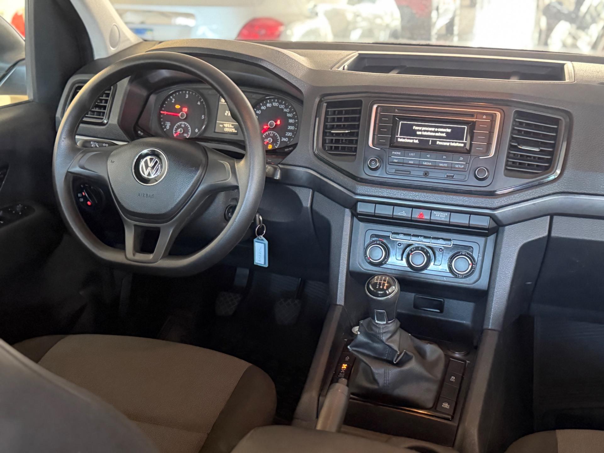 VOLKSWAGEN Amarok - Foto