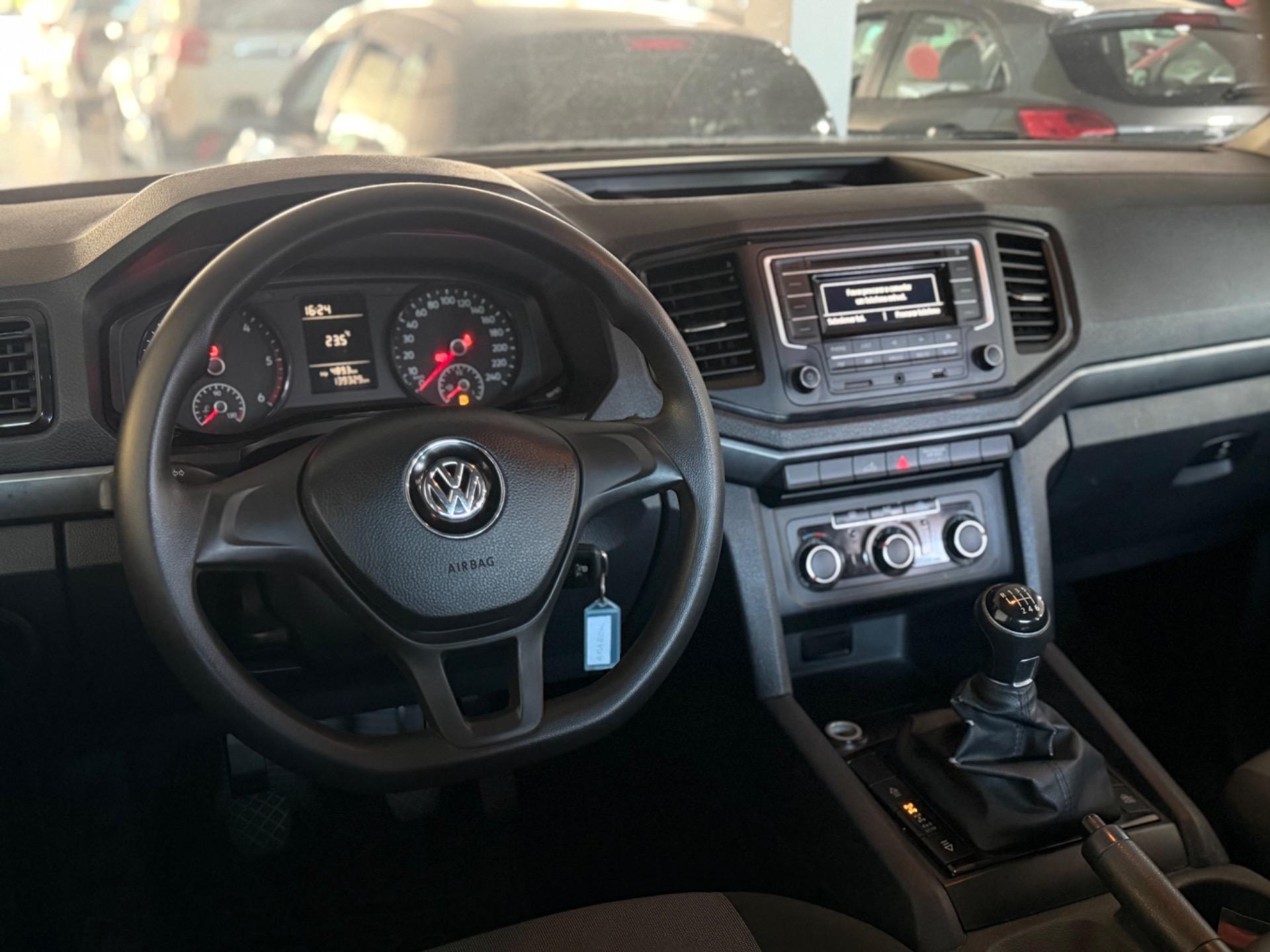 VOLKSWAGEN Amarok - Foto