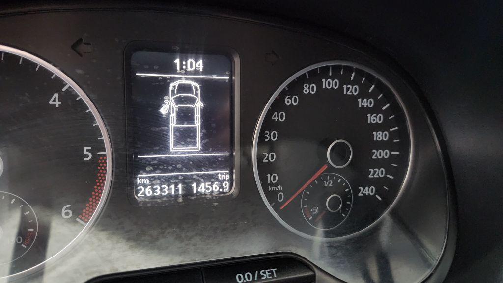 VOLKSWAGEN Amarok - Foto