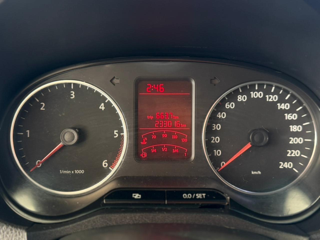 VOLKSWAGEN Amarok - Foto