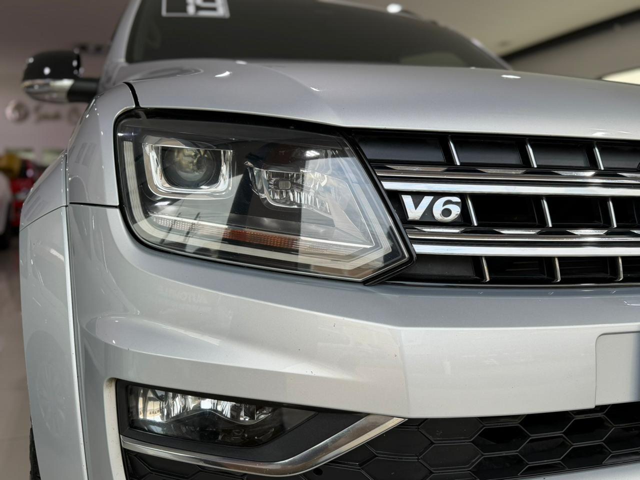 VOLKSWAGEN Amarok - Foto