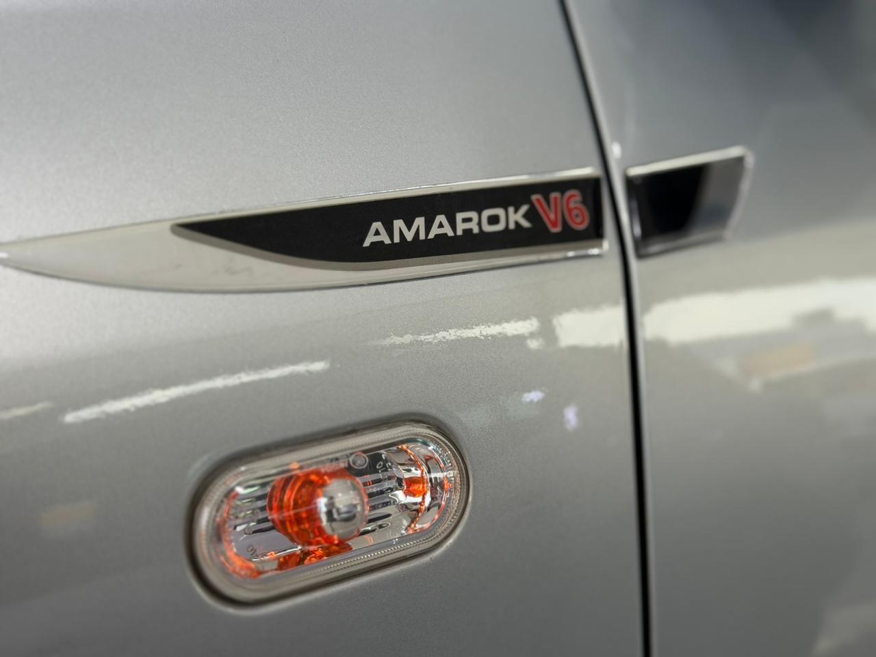 VOLKSWAGEN Amarok - Foto