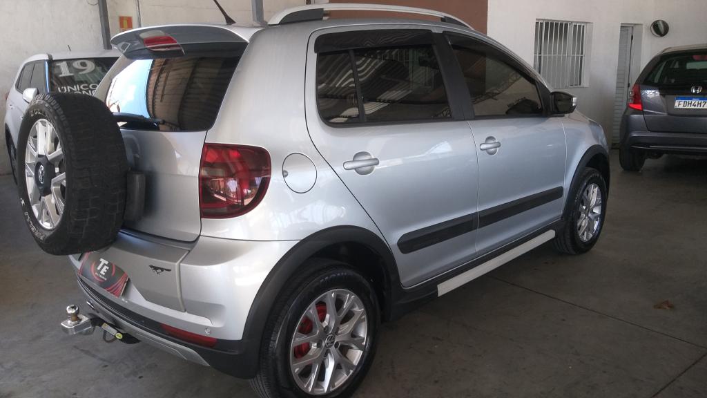 VOLKSWAGEN Crossfox - Foto