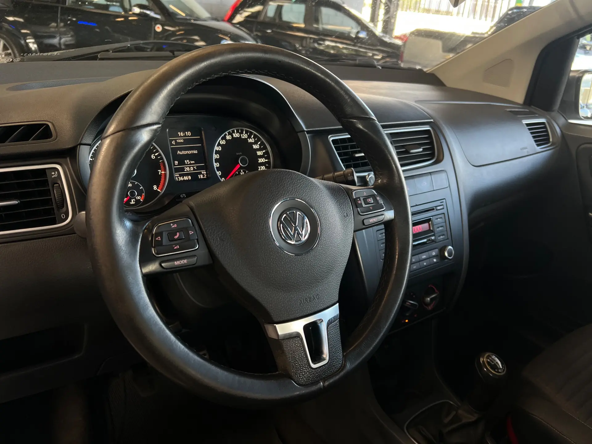 VOLKSWAGEN Crossfox - Foto