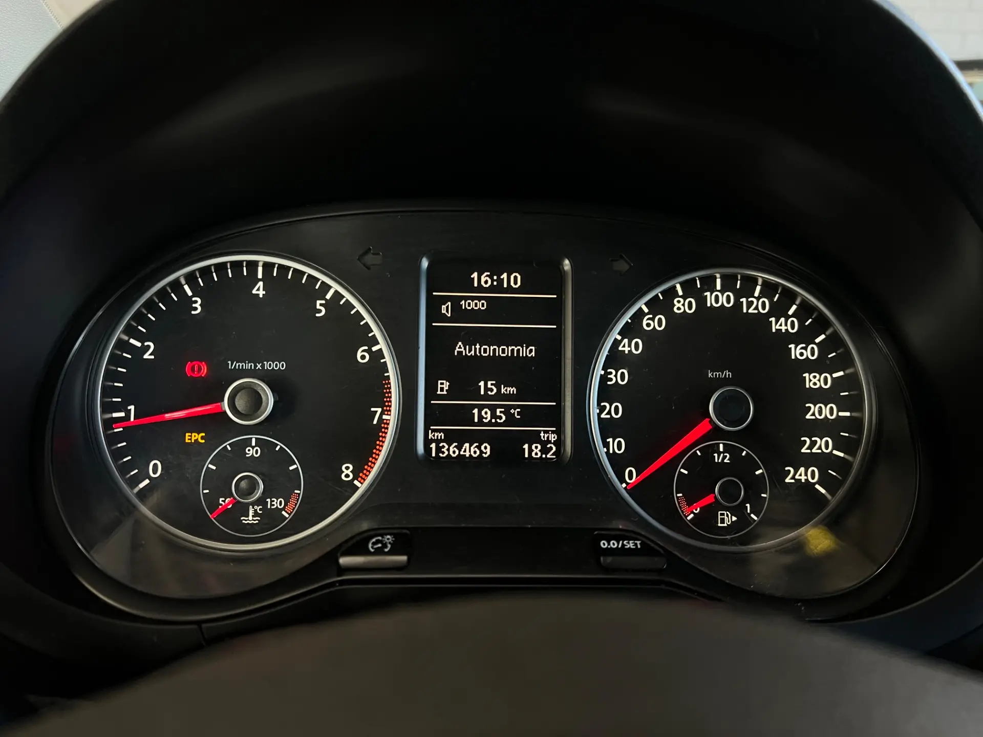 VOLKSWAGEN Crossfox - Foto