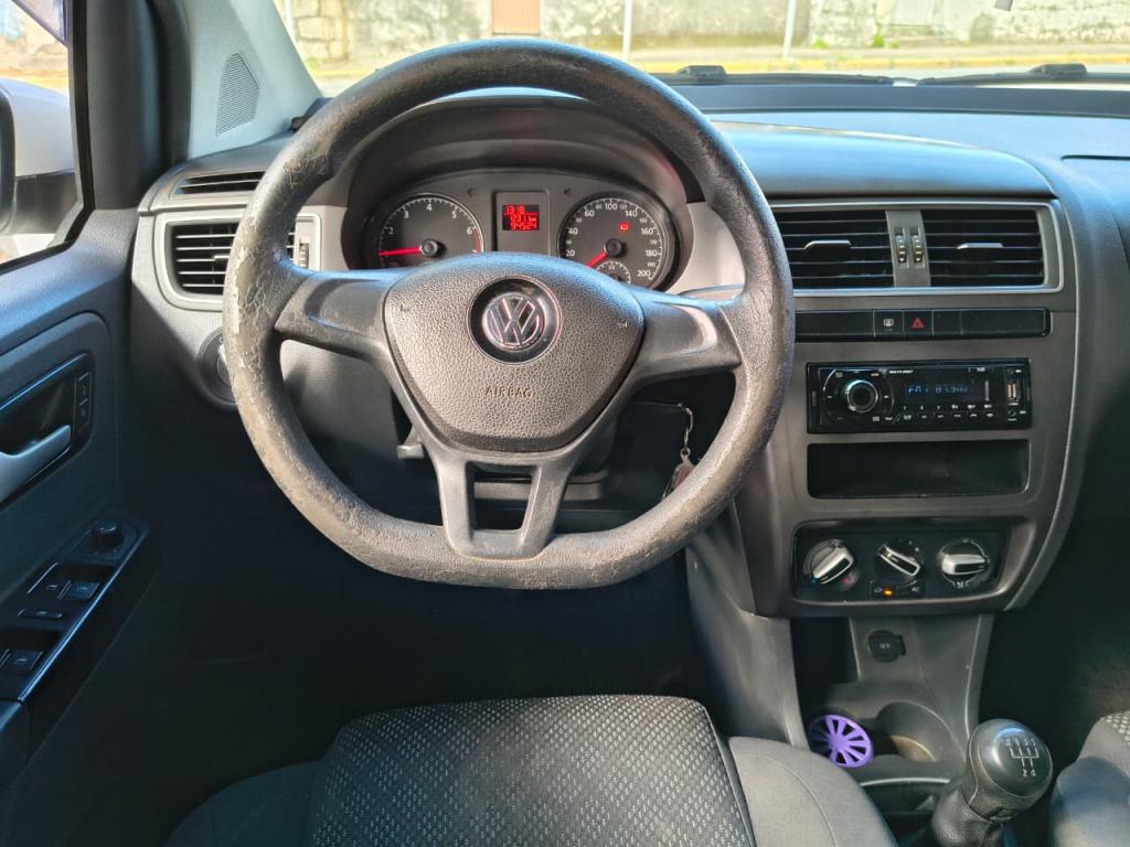 VOLKSWAGEN Fox - Foto