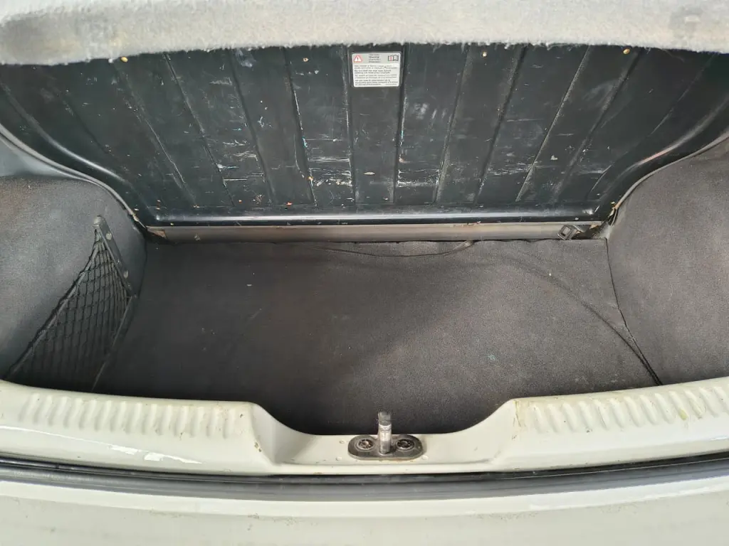 VOLKSWAGEN Fox - Foto