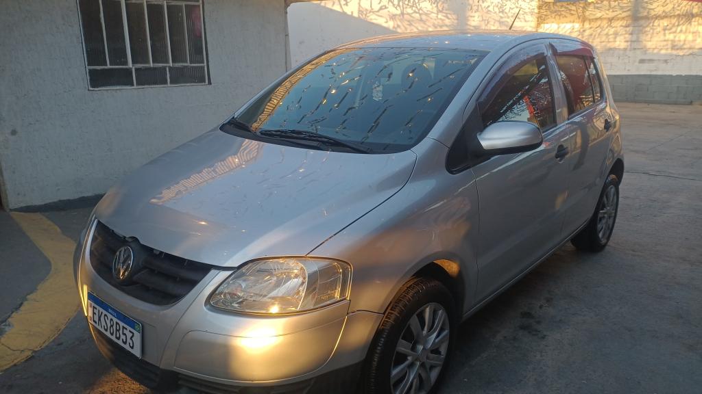 VOLKSWAGEN Fox - Foto