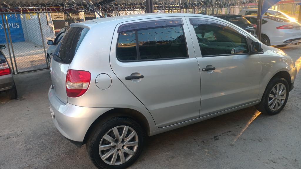 VOLKSWAGEN Fox - Foto