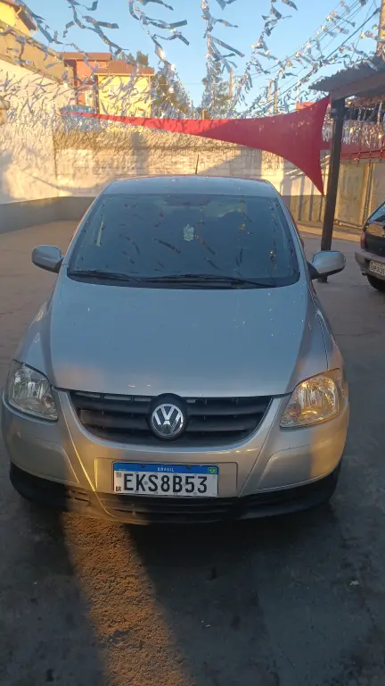 VOLKSWAGEN Fox - Foto