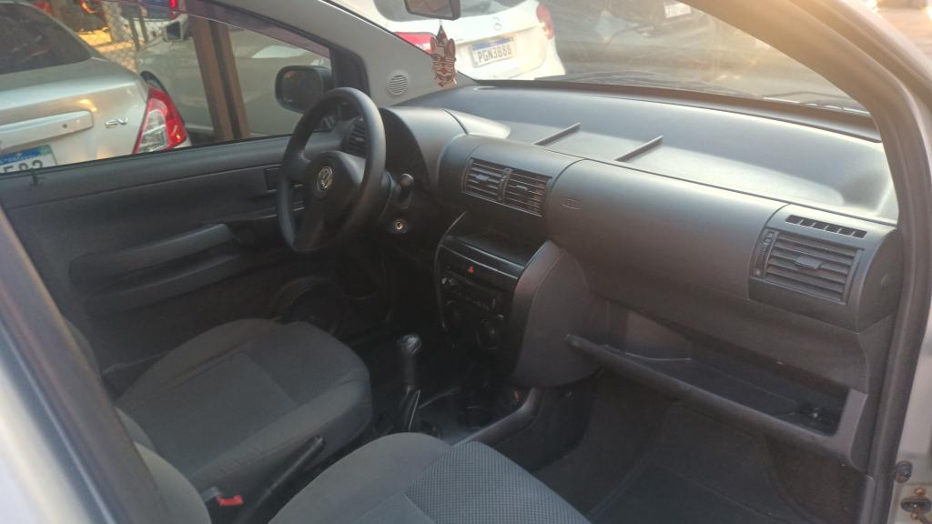 VOLKSWAGEN Fox - Foto