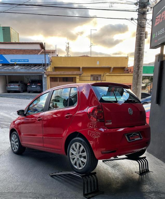 VOLKSWAGEN Fox - Foto