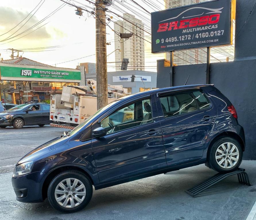 VOLKSWAGEN Fox - Foto